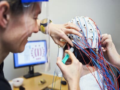 Mirror Motor Neurons EEG Data Analysis